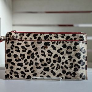 Chico's Bags - Chico's Clutch Bag Chico's Bags - Chico's Clutch Bag
